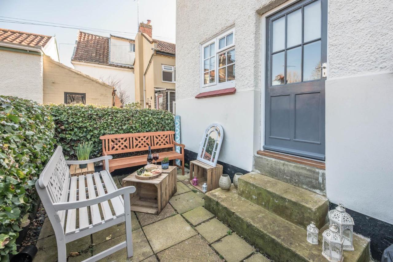 Candy Cottage, Holiday home *